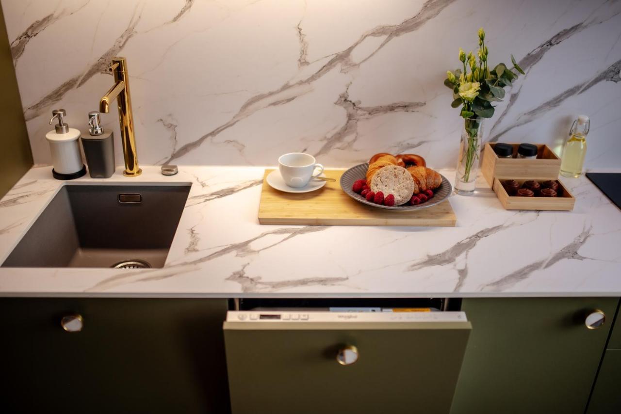 Apartamenty Stare Miasto Zamosc, Prywatny Parking, Winda Екстериор снимка